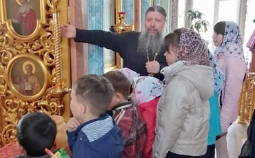 В храме Успения Пресвятой Богородицы в Шиморское