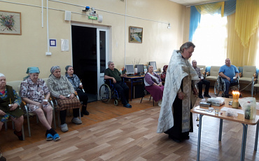 Таинство Елеосвящения для подопечных Чкаловского дома-интерната