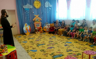 Светло, радостно, торжественно